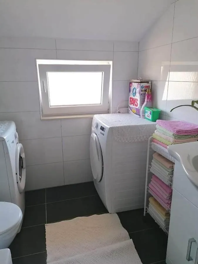 Apartments Mile Zadar 0*,  Croatia