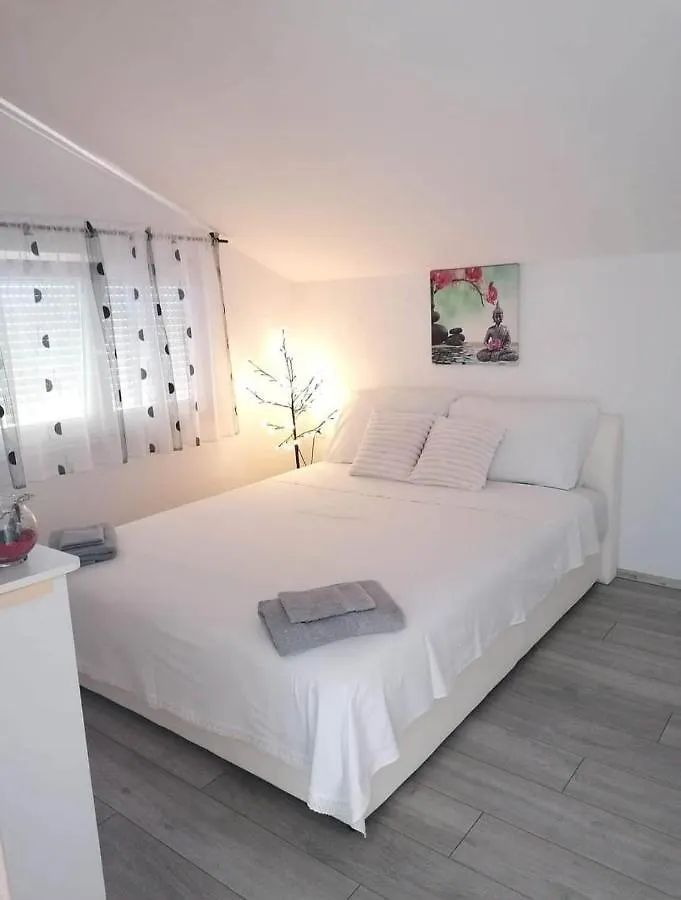 Apartments Mile Zadar