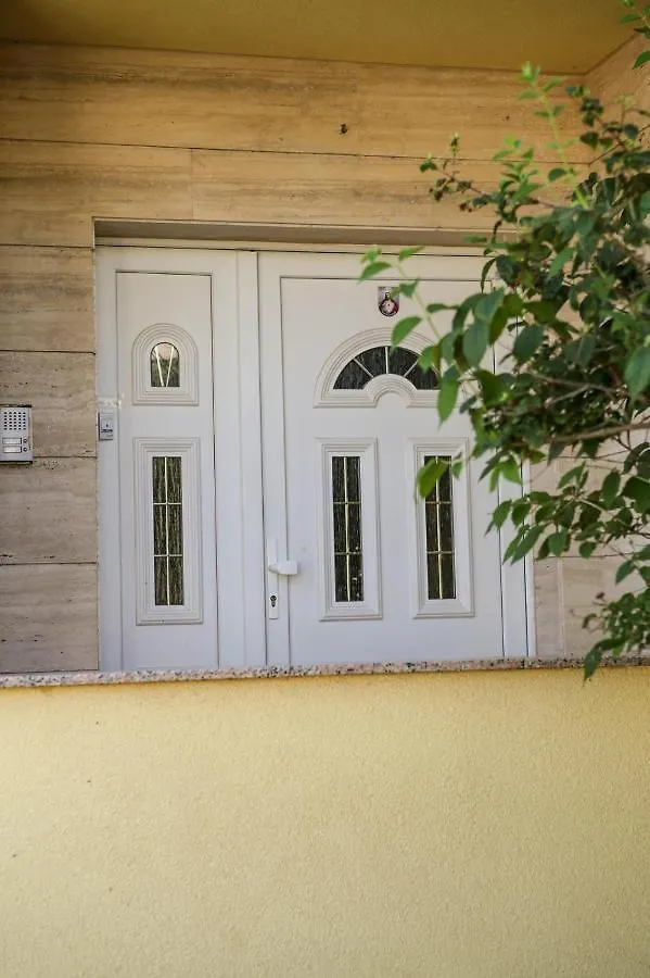 Apartments Mile Zadar